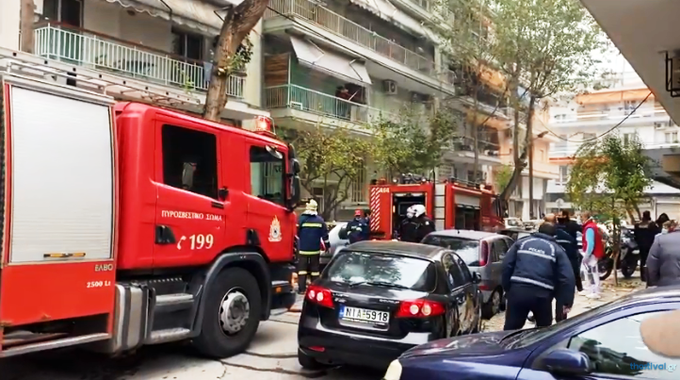 Θεσσαλονίκη: Νεκρός 16χρονος μετά από πυρκαγιά σε διαμέρισμα