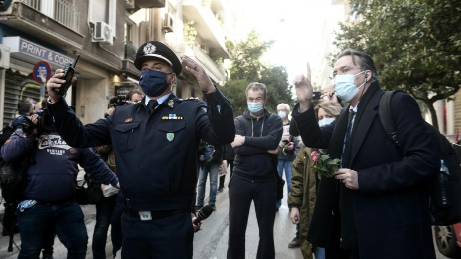 Ο ΣΥΡΙΖΑ επιμένει για τη χορήγηση επιπλέον μισθού στους αστυνομικούς