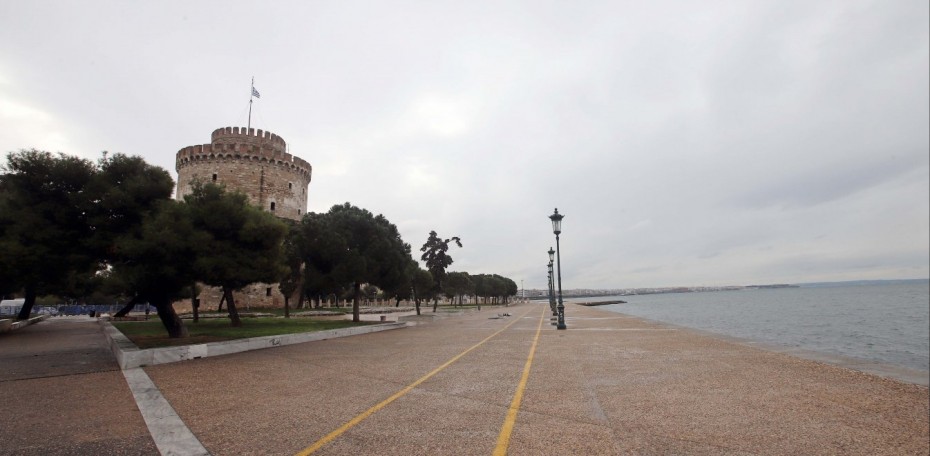 Σταθερά υψηλό το ιικό φορτίο στη Θεσαλονίκη