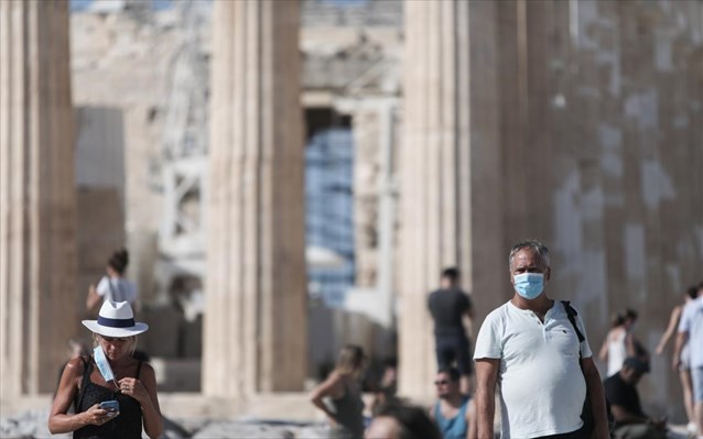 ΕΥ: Από το 2022 η επαναφορά του ελληνικού τουρισμού σε προ-κορονοϊού επίπεδα