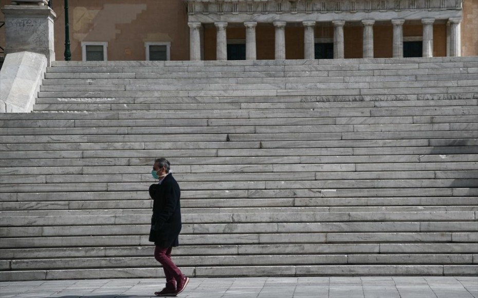 Ύφεση άνω του 10% «βλέπει» ο ΟΟΣΑ για την Ελλάδα