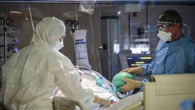 Κορονοϊός: Αυξήθηκαν κατά 20% οι νοσηλείες στην Αττική μετά τις γιορτές
