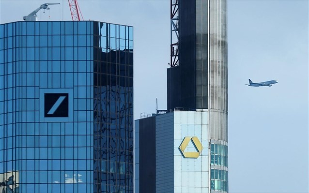 Η Commerzbank προχωρά σε 10.000 απολύσεις