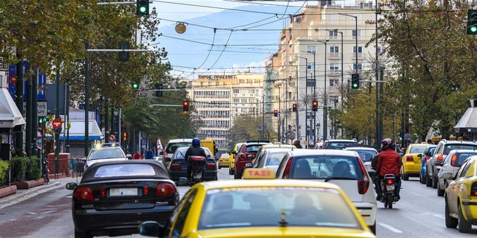 Μεγαλύτερη η κίνηση στους δρόμους της Αθήνας από την περίοδο προ lockdown