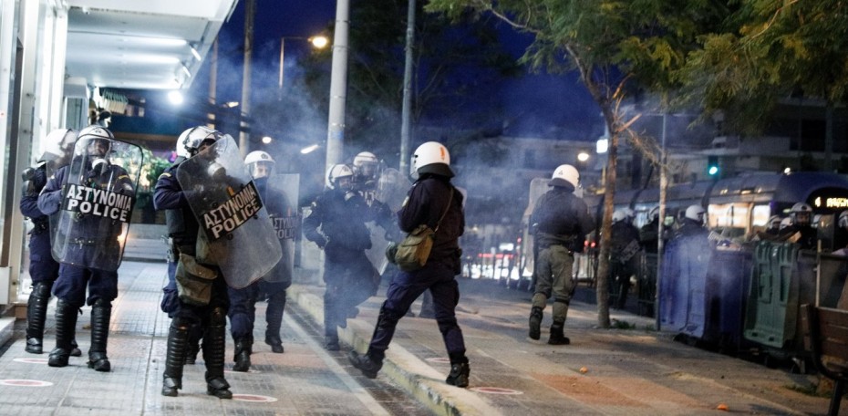 Ν. Σμύρνη: Νέα κατάθεση του βασικού μάρτυρα για την επίθεση κατά αστυνομικού