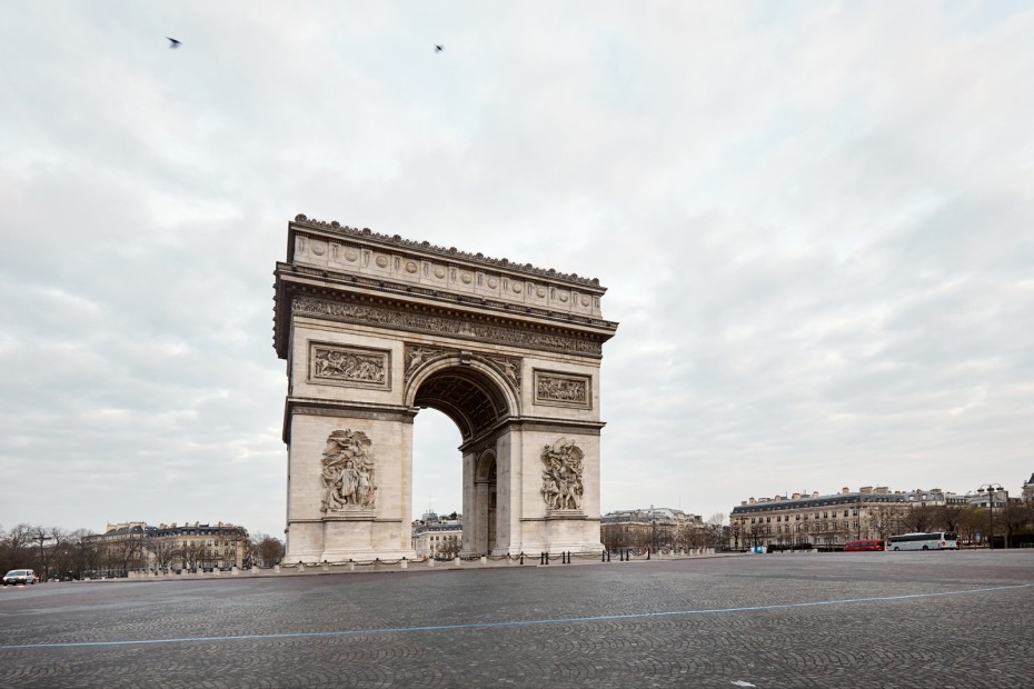 Τετραπλασιασμό κρουσμάτων ανακοίνωσε το Παρίσι