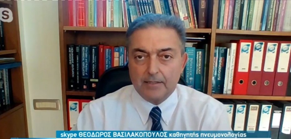 Βασιλακόπουλος: «Ναι» στη χαλάρωση μέτρων - Λάθος μήνυμα το «άνοιγμα»