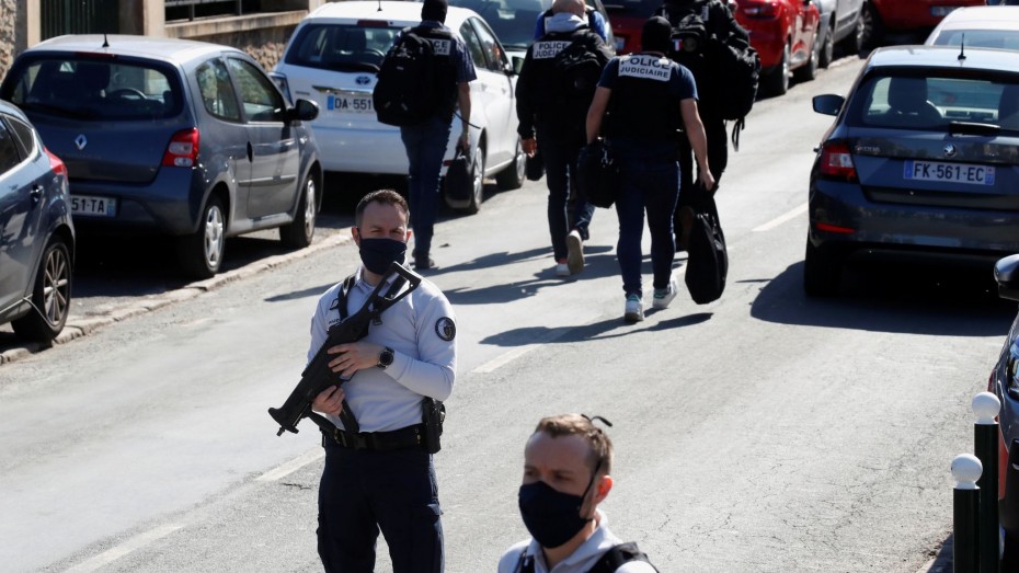 Γαλλία: Νεκρός από αστυνομικά πυρά Τυνήσιος που μαχαίρωσε και σκότωσε αστυνομική υπάλληλο