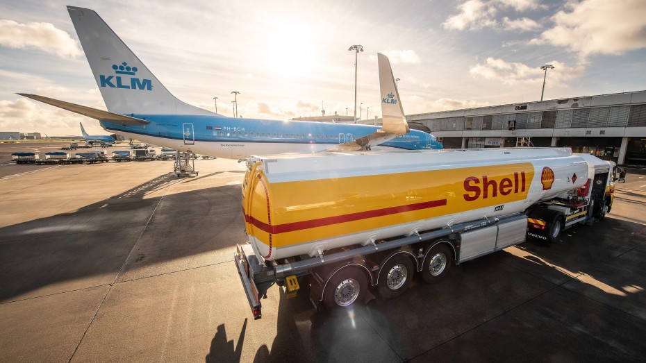 Shell: «Στροφή» στα βιώσιμα αεροπορικά καύσιμα και την καθαρή ενέργεια