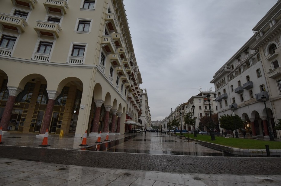 Κλειστό το λιανεμπόριο σε Θεσσαλονίκη, Κοζάνη και Αχαΐα - Ελεύθερες οι διαδημοτικές μετακινήσεις
