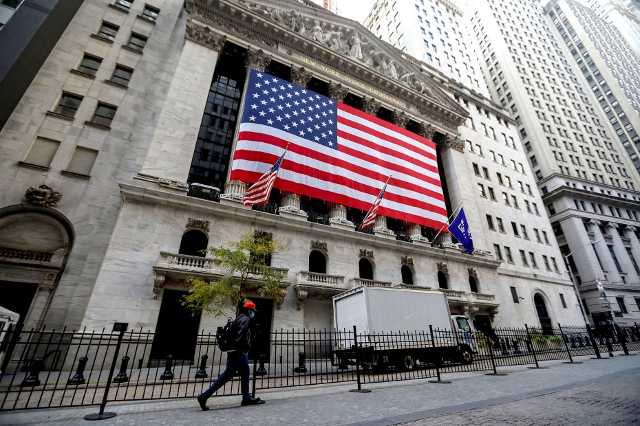 Wall Street: Με το «δεξί» στον Απρίλιο