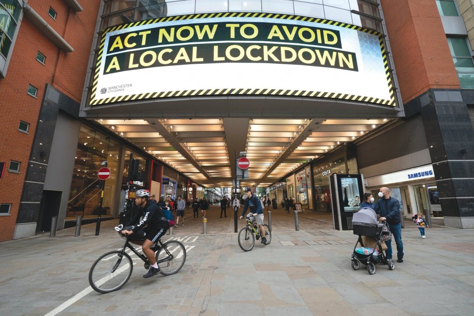 Βρετανία: «Μη χάσουμε και άλλο καλοκαίρι» - Άρση lockdown ζητούν επιχειρηματίες της εστίασης 