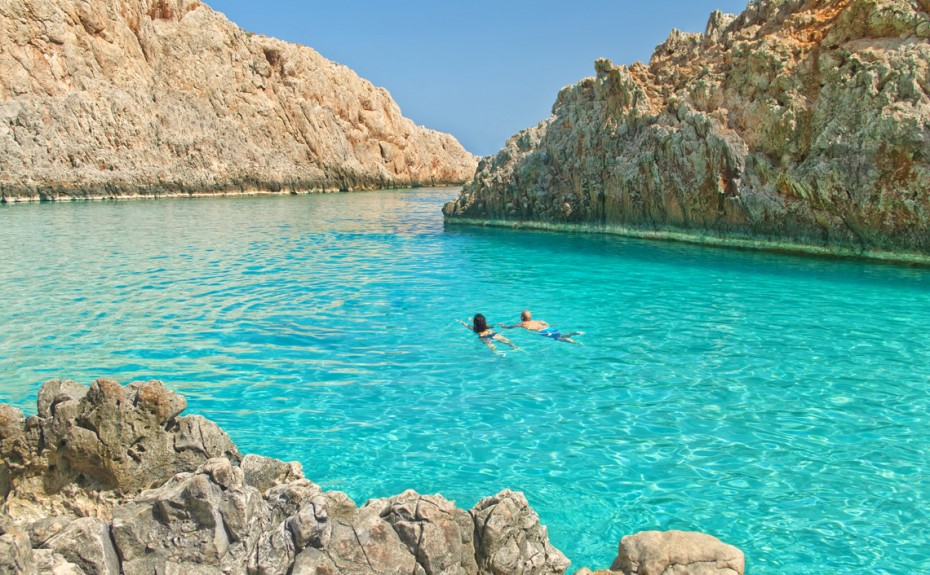 Μεταξύ των 5 χωρών που πληρούν τα πρότυπα για ύδατα κολύμβησης «εξαιρετικής ποιότητας» η  Ελλάδα