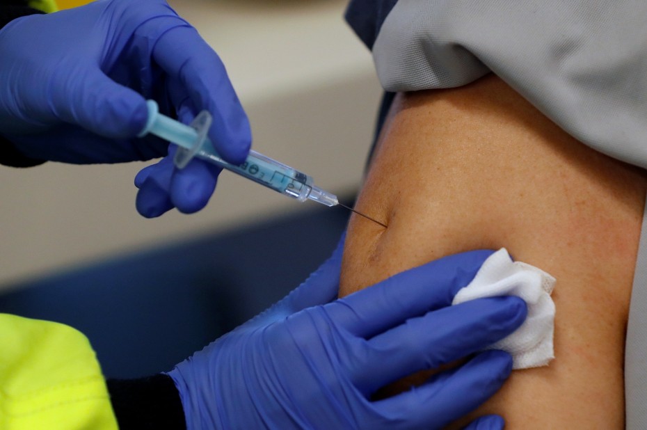 ΠΟΥ: Γιατί πρέπει να εμβολιαστούν και όσοι έχουν νοσήσει από κορωνοϊό