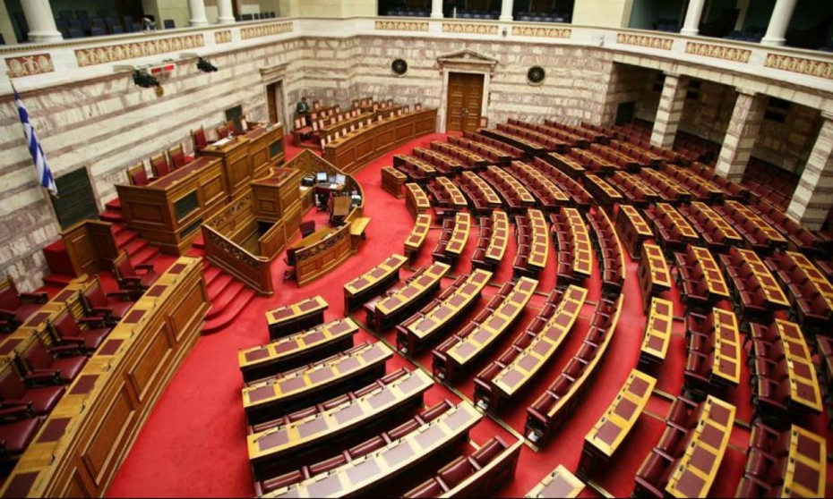 Εγκρίθηκε από την ολομέλεια της Βουλής το νομοσχέδιο για την εκλογή δημοτικών και περιφερειακών αρχών