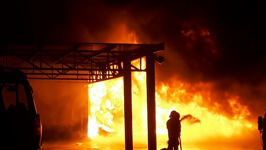 Θεσσαλονίκη: Υπό πλήρη έλεγχο τέθηκε η φωτιά στη Νεοχωρούδα