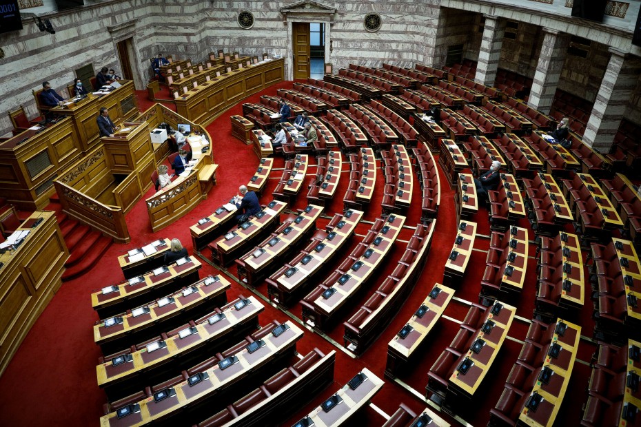 Βουλή: Δεκτό κατά πλειοψηφία το σχέδιο νόμου για τους πόρους του Μηχανισμού Ανάκαμψης