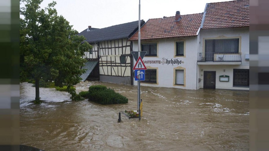 Σοβαρές πλημμύρες στη νότια Ολλανδία - Οι αρχές καλούν τους κατοίκους να εγκαταλείψουν τα σπίτια τους