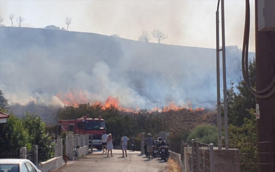 Κως: Πυρκαγιά εκδηλώθηκε στην περιοχή Παραδείσι