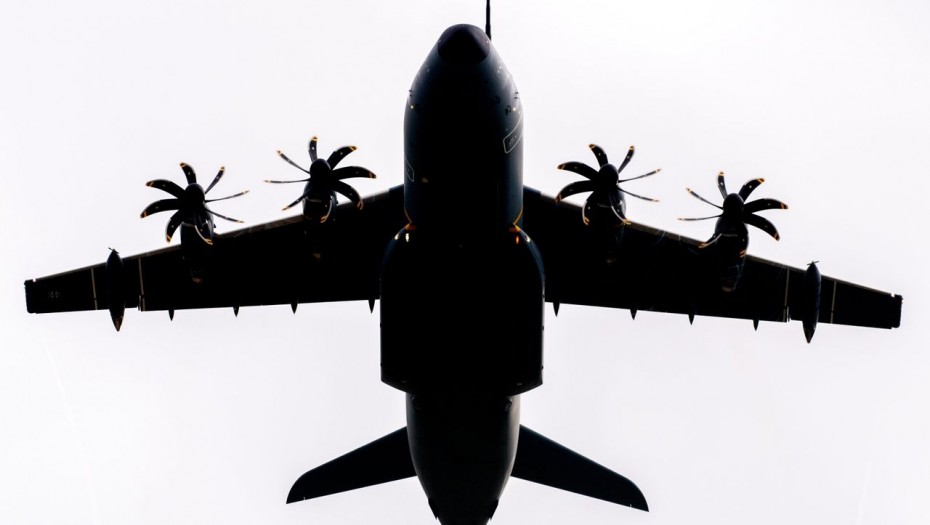 Καμπούλ: Μόνο 7 ανθρώπους κατάφερε να απομακρύνει το πρώτο γερμανικό αεροσκάφος