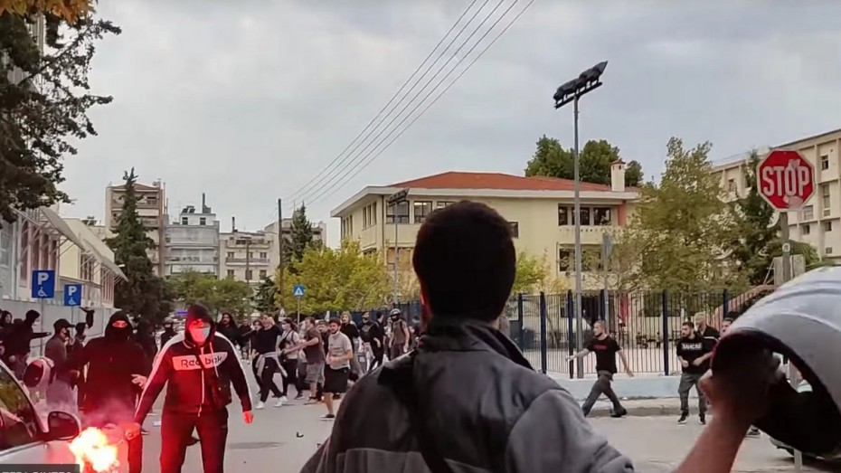 Θεσσαλονίκη: Μολότωφ και χημικά στο 2ο ΕΠΑΛ Σταυρούπολης