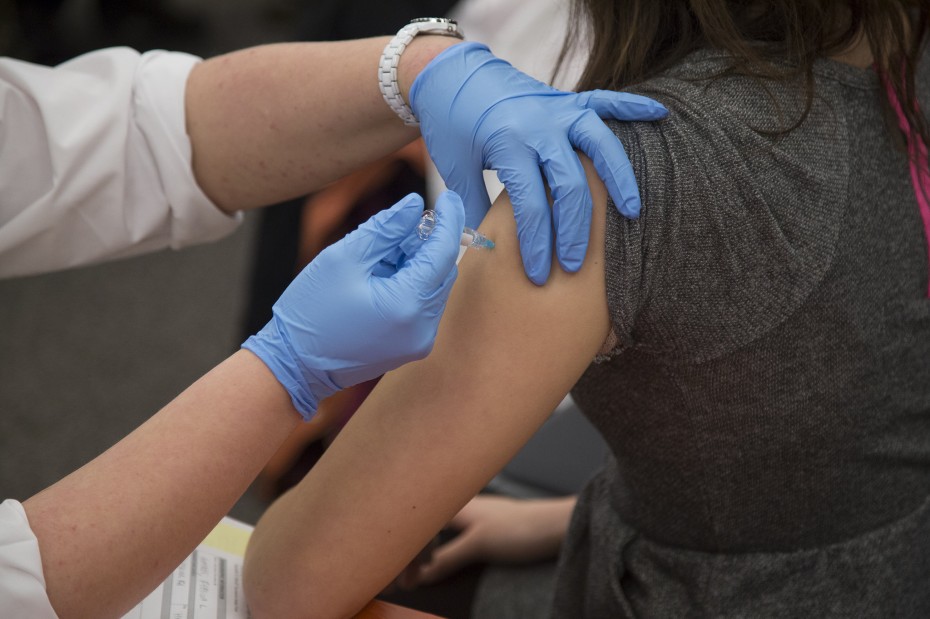 Στη «μάχη» των εμβολιασμών και οι παιδίατροι