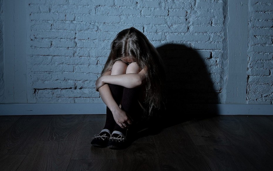 Ανατροπή στην υπόθεση βιασμού της ανήλικης στη Ρόδο: Γυναίκα συγγενής κακοποίησε την 8χρονη
