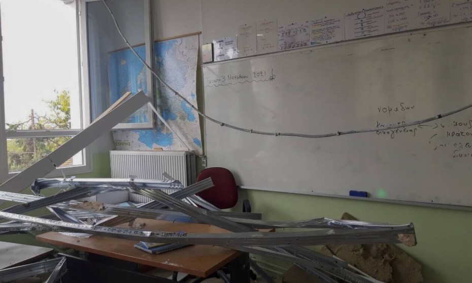 Θεσσαλονίκη: Εισαγγελέας για το ταβάνι που έπεσε σε σχολική αίθουσα