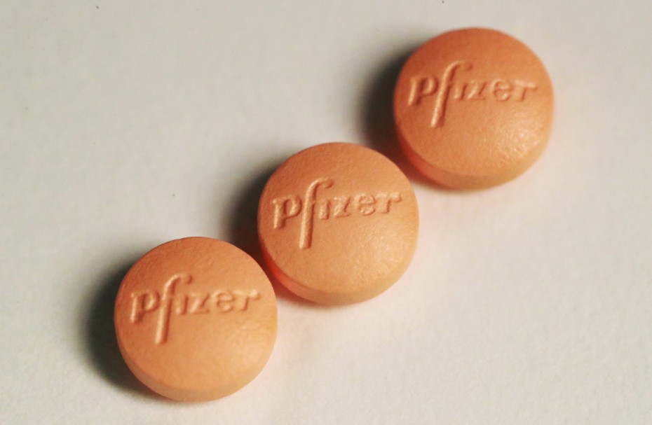 Pfizer: Διαθέσιμο στις αρχές του 2022 το χάπι κατά του Covid19