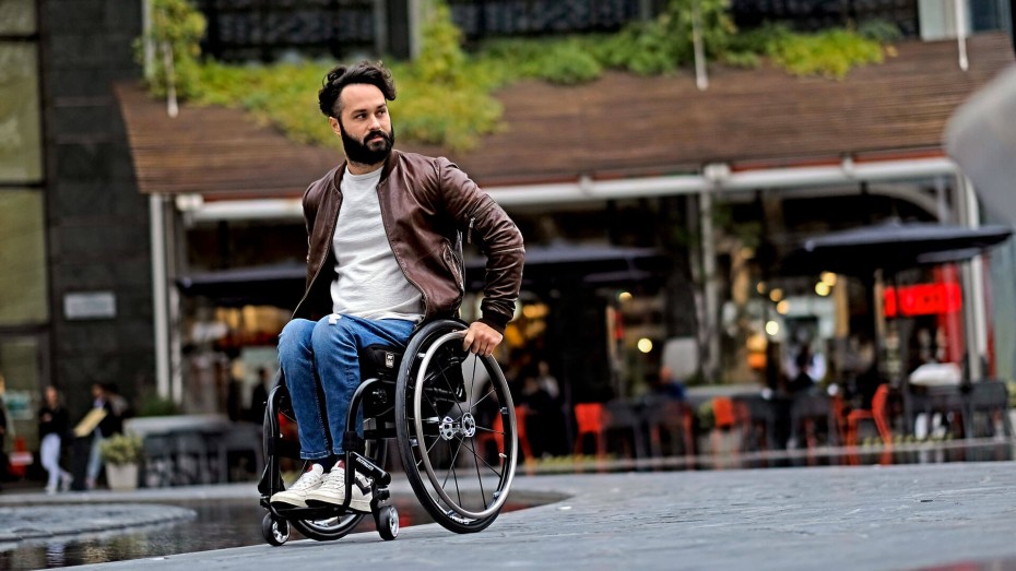 Υπ. Εργασίας: 10 πρωτοβουλίες για τα Άτομα με Αναπηρία
