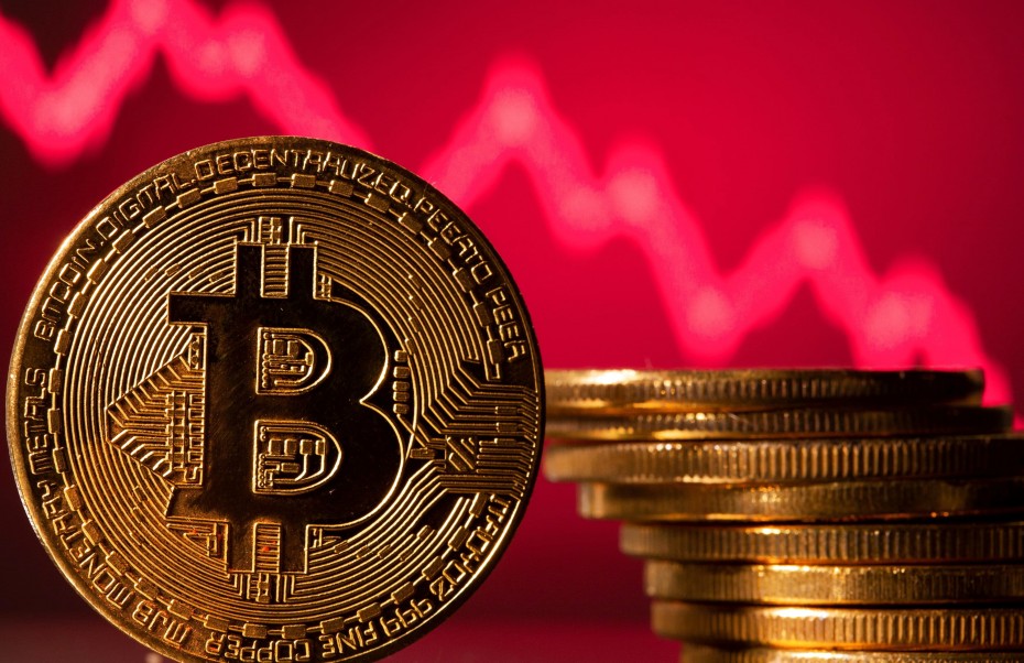 «Κατρακύλα» σχεδόν 8% για το Bitcoin λόγω μετάλλαξης της Μποτσουάνα