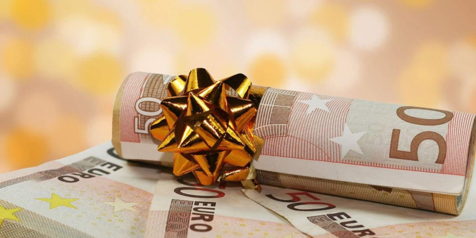 ΟΑΕΔ: Από αύριο η προπληρωμή επιδομάτων και Δώρου Χριστουγέννων
