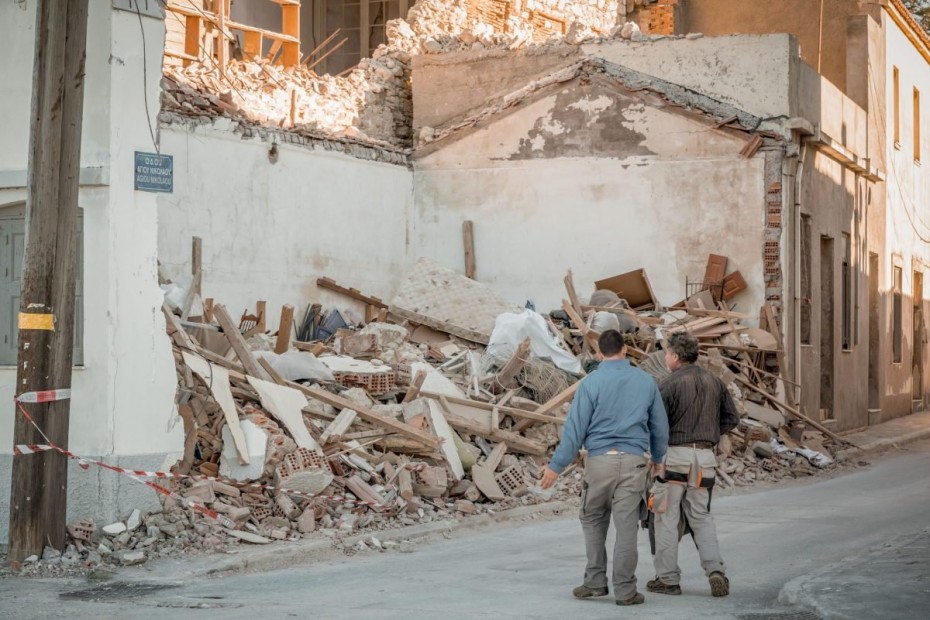 Αποζημιώσεις ΥΠΟΙΚ σε 97 δικαιούχους σεισμόπληκτων περιοχών