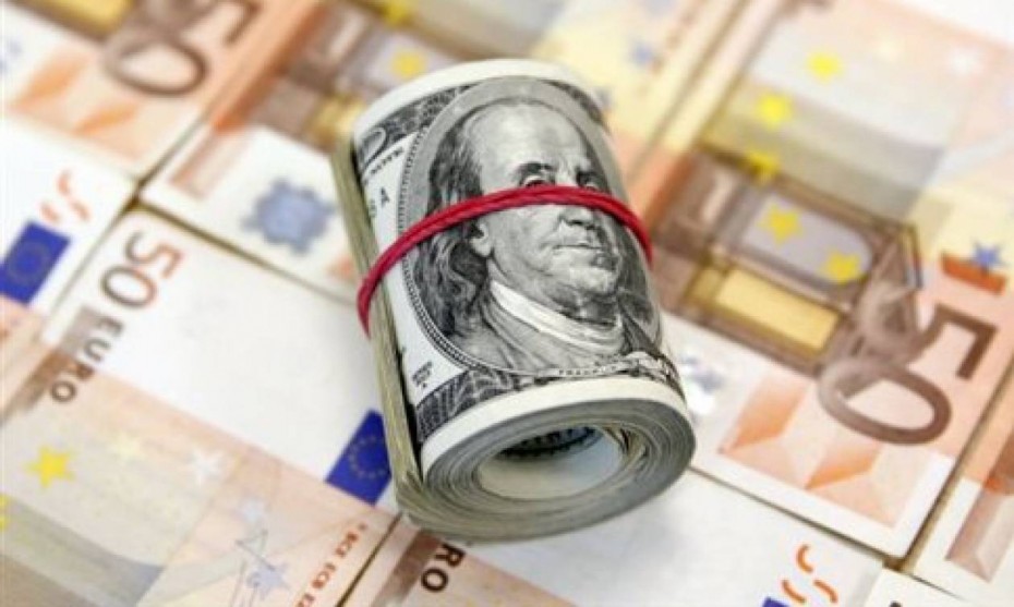 Ενίσχυση του ευρώ στα 1,1471 δολάρια