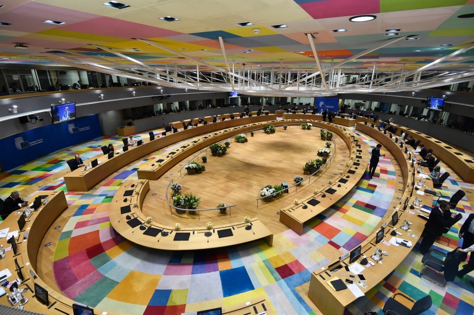 ΕΕ: Στο «τραπέζι» δεύτερο πακέτο κυρώσεων στη Μόσχα