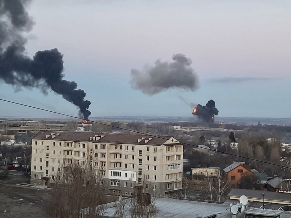 Βομβαρδισμών συνέχεια: Ισχυρές εκρήξεις τα ξημερώματα στο Κίεβο