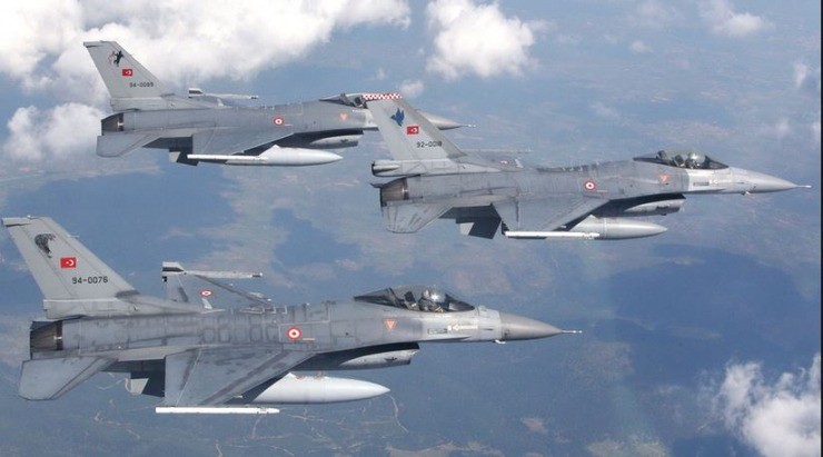 Νέες υπερπτήσεις τουρκικών F-16 πάνω από Αρκιούς, Λειψούς, Αγαθονήσι, Σάμο, Φούρνους και Οινούσσες