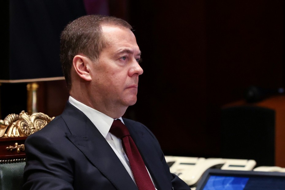 «Απειλές» Μεντβέντεφ για απελάσεις διπλωματών δυτικών κυβερνήσεων