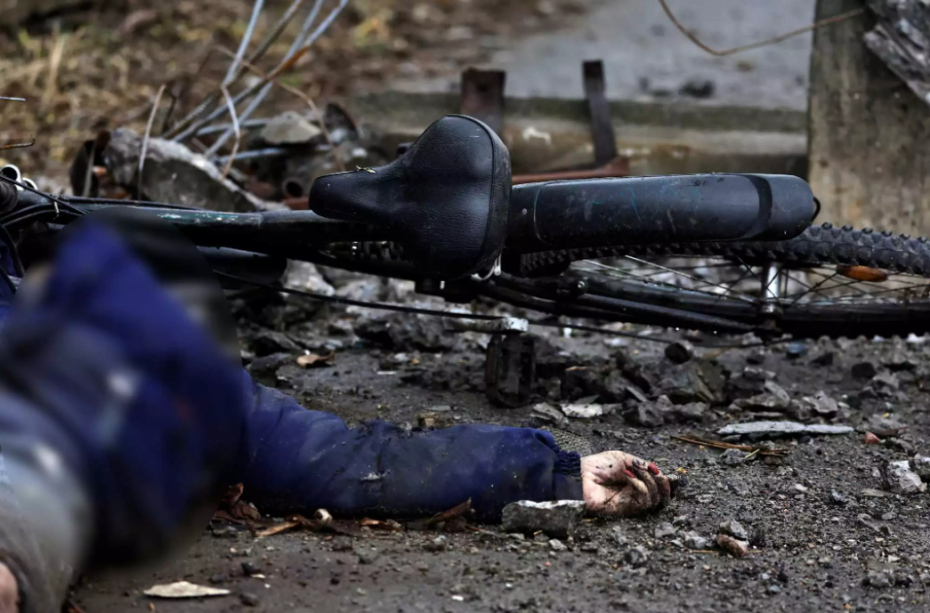 NYT: Βίντεο UAV κατέγραψε το θάνατο άμαχου ποδηλάτη από πυρά ρωσικών τεθωρακισμένων