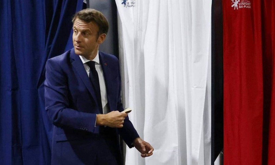 Βουλευτικές εκλογές στη Γαλλία: Έχασε την απόλυτη πλειοψηφία η παράταξη Μακρόν