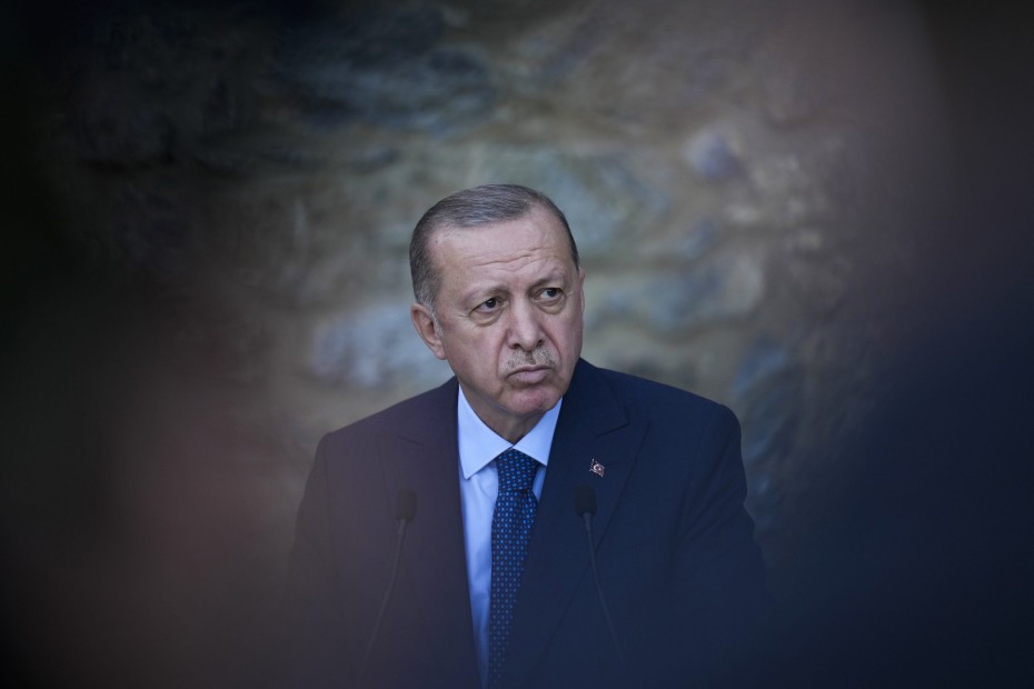 Τουρκία: «Τραβάει το αυτί» Ερντογάν η αντιπολίτευση