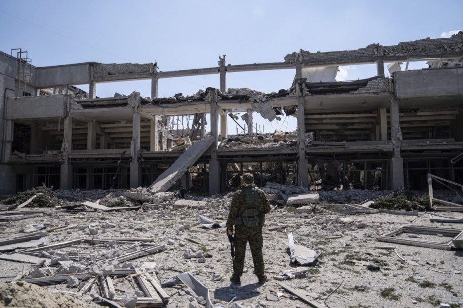 Καταγγελία Ζελένσκι για καταστροφή πανεπιστημίου στο Χάρκοβο από το Ρωσικό στρατό