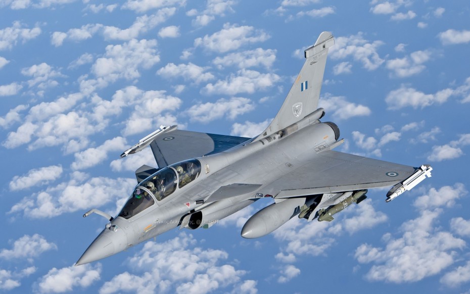 Forbes: Tεχνολογικό πλεονέκτημα της Ελλάδας ακόμη και αν η Τουρκία αποκτήσει F-16