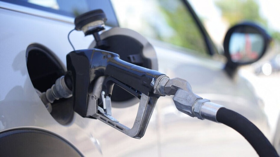 Fuel Pass 2: Πιστώθηκαν τα ποσά σε 450.000 δικαιούχους