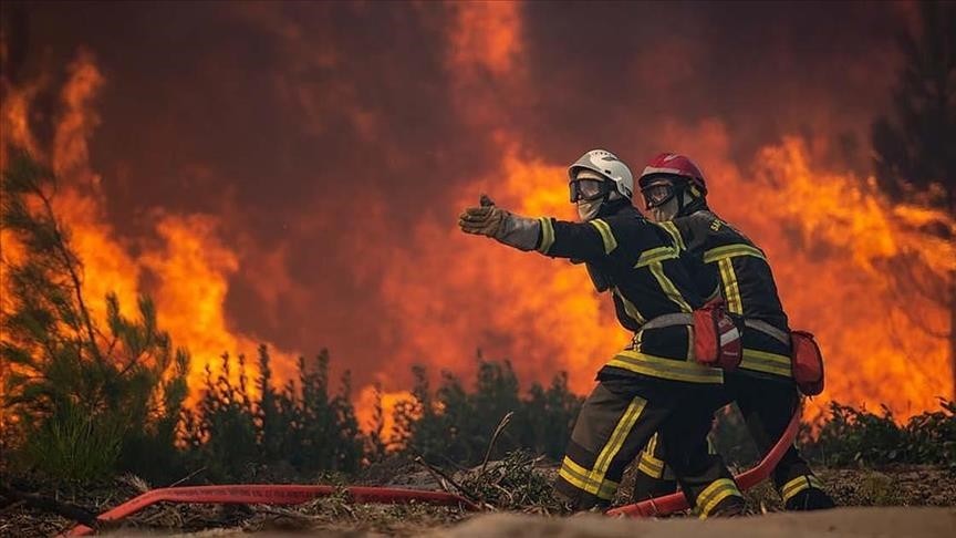 Γαλλία: Η Ελλάδα και 4 ακόμα χώρες στη μάχη κατάσβεσης των πυρκαγιών 
