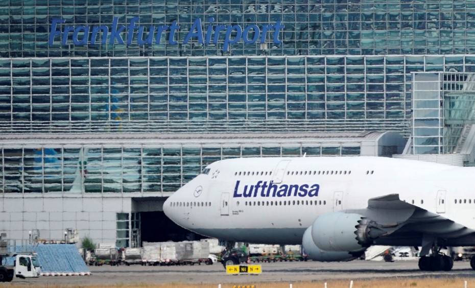 Σε απεργία οι πιλότοι της Lufthansa, «έμφραγμα» στα διεθνή αεροδρόμια