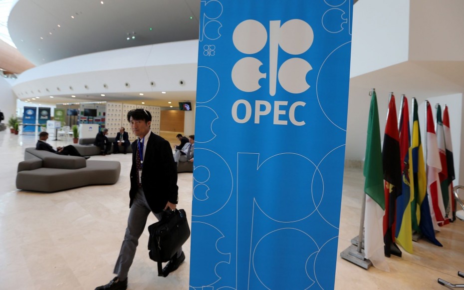Πετρέλαιο: «Ψαλίδι» στην ημερήσια παραγωγή αποφάσισε ο ΟΠΕΚ, άλμα 3,6% στην τιμή