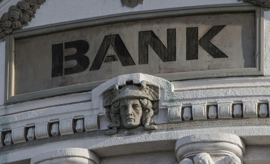 Οι ευρωπαϊκές τράπεζες γεμίζουν τα... θησαυροφυλάκιά τους