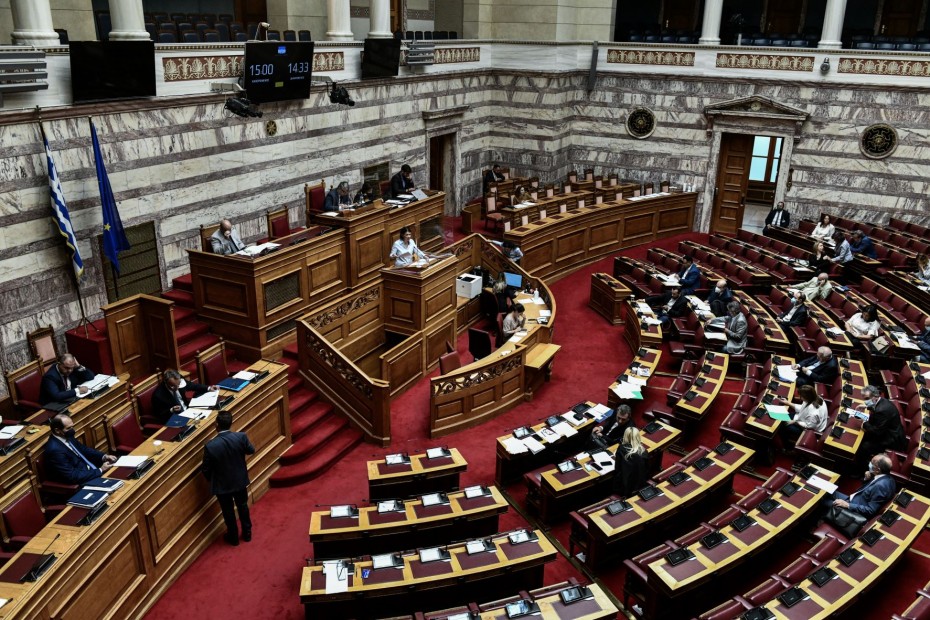 Βουλή: Κατατέθηκε το νομοσχέδιο για τα επιχειρηματικά πάρκα