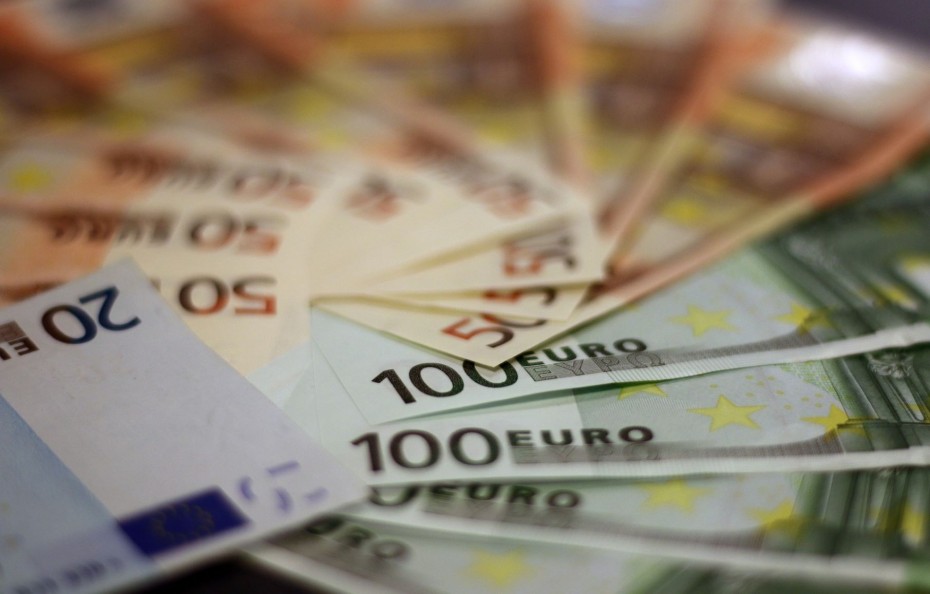 Συνάλλαγμα: Υποχώρηση 0,21% του ευρώ έναντι του δολαρίου
